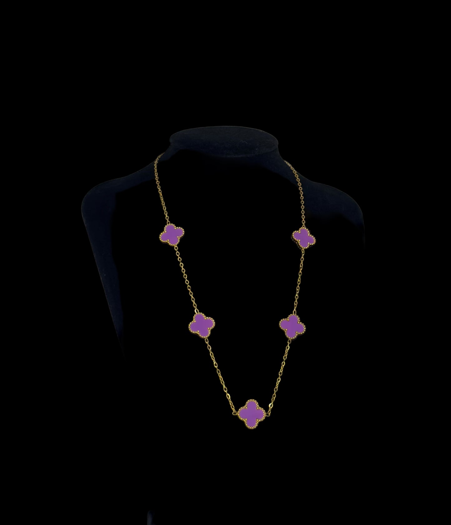 CARMIN FLOWER NECKLACE