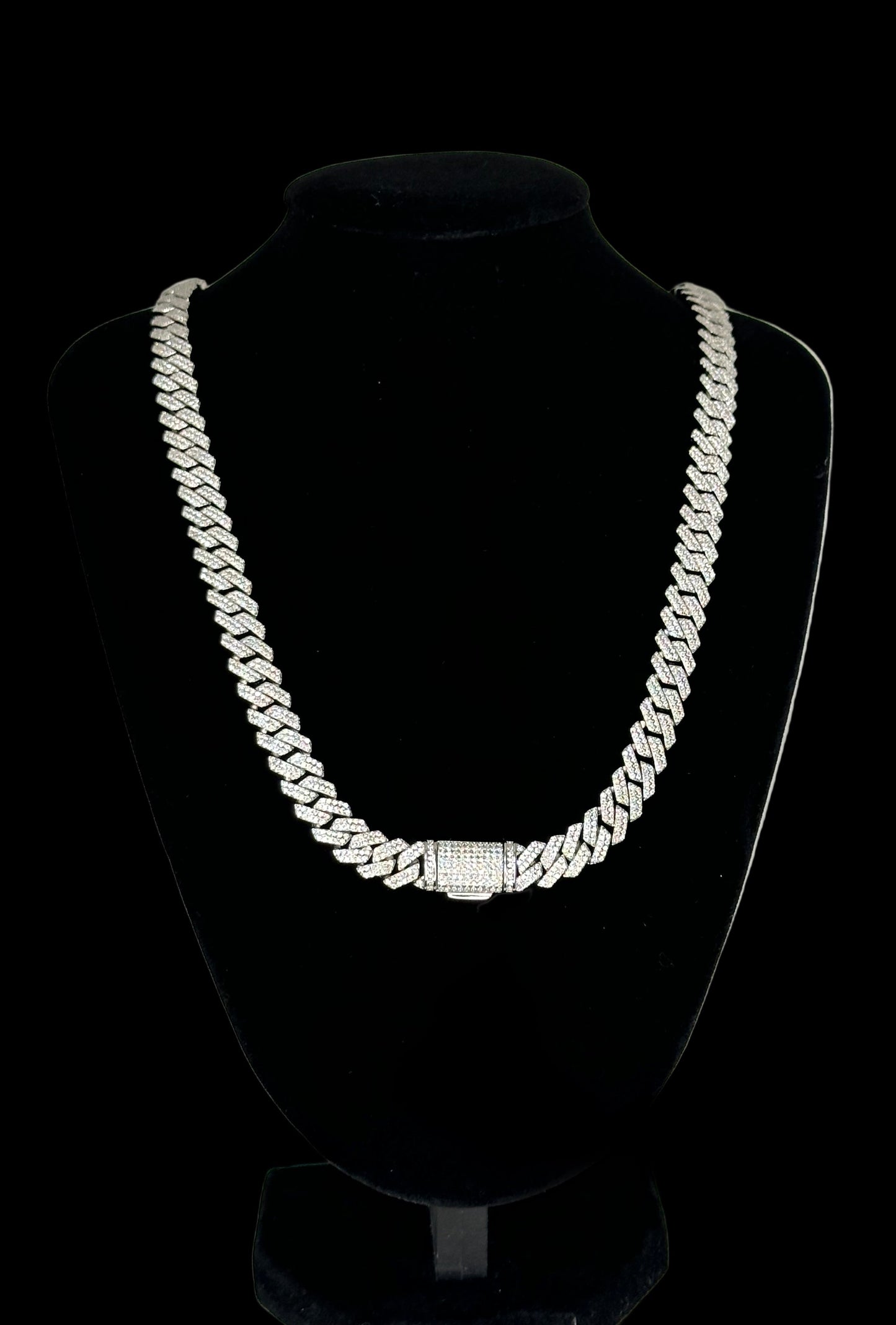 HIP HOP 925 SILVER & VVS MOISSANITE 8MM 
CUBAN LINK CHAIN