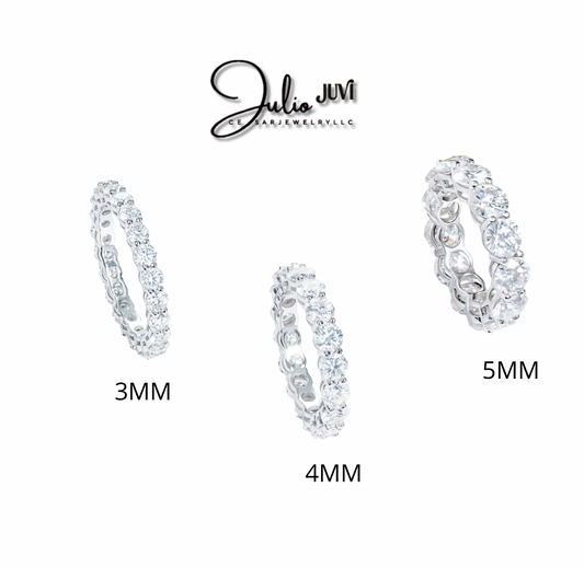 925 SILVER & VVS MOISSANITE ETERNITY RING